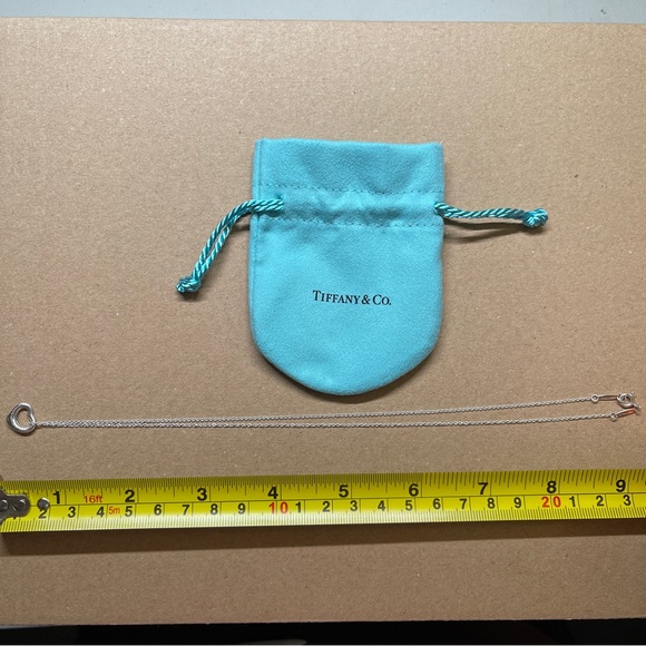 Tiffany&Co. Elsa Peretti Open Heart Pendant in Silver 7 mm necklace - Picture 7 of 7